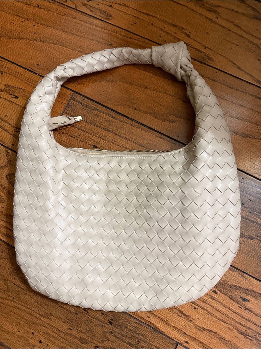 Melie Bianco Woven Hobo Bag in Cream